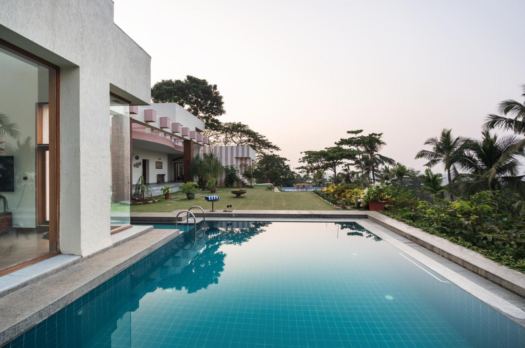 Saffronstays Pride Rock Mandve Exterior foto